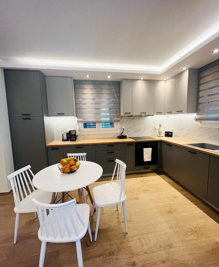 Urban Escape Apartment Kavala Exterior photo
